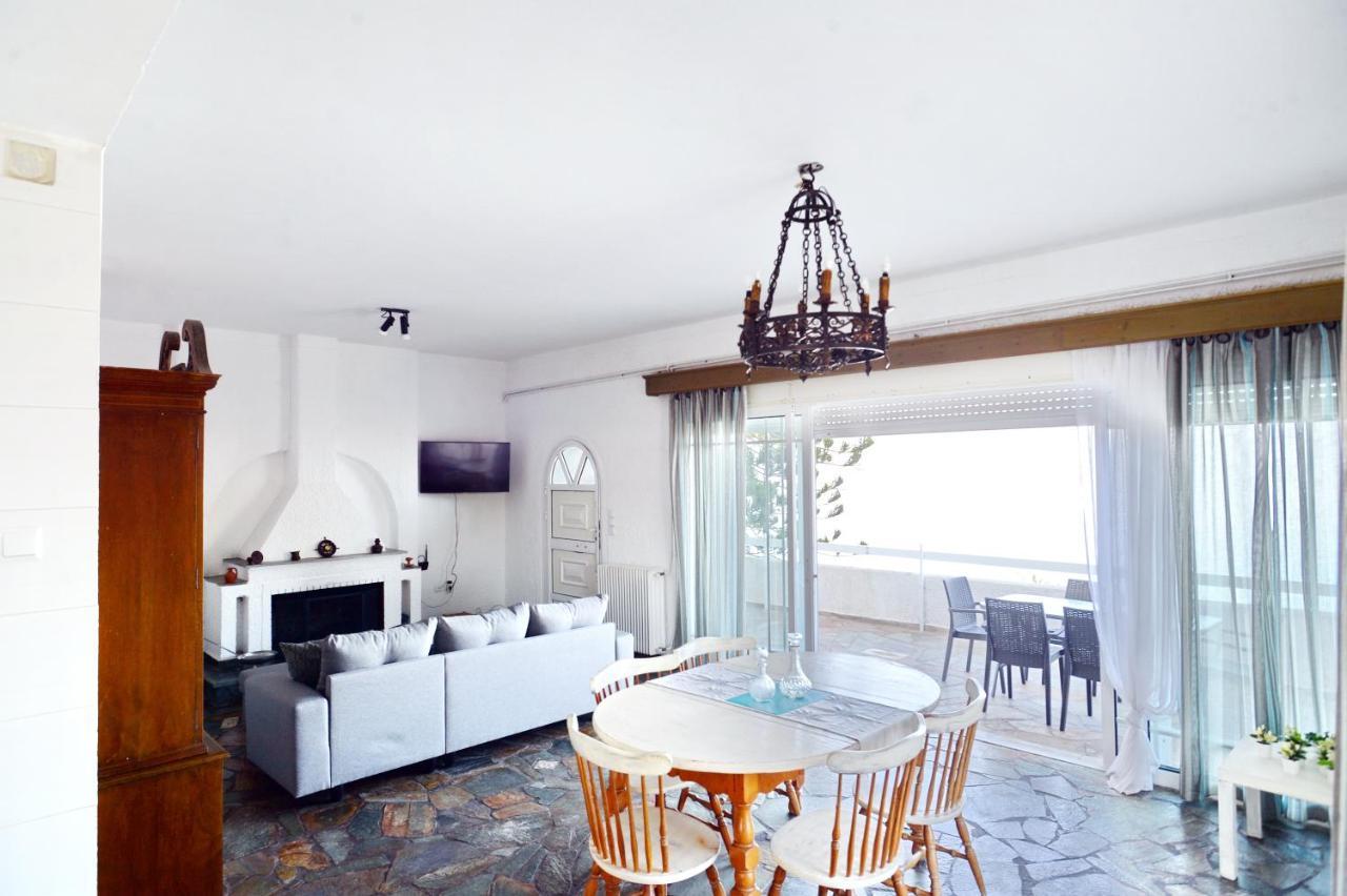 Antorina Beachfront Villas With Private Pools Kamari  Εξωτερικό φωτογραφία