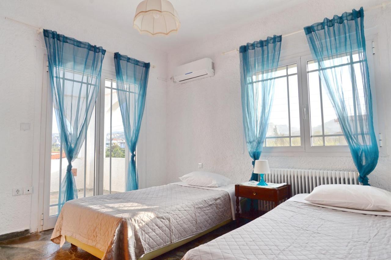Antorina Beachfront Villas With Private Pools Kamari  Εξωτερικό φωτογραφία