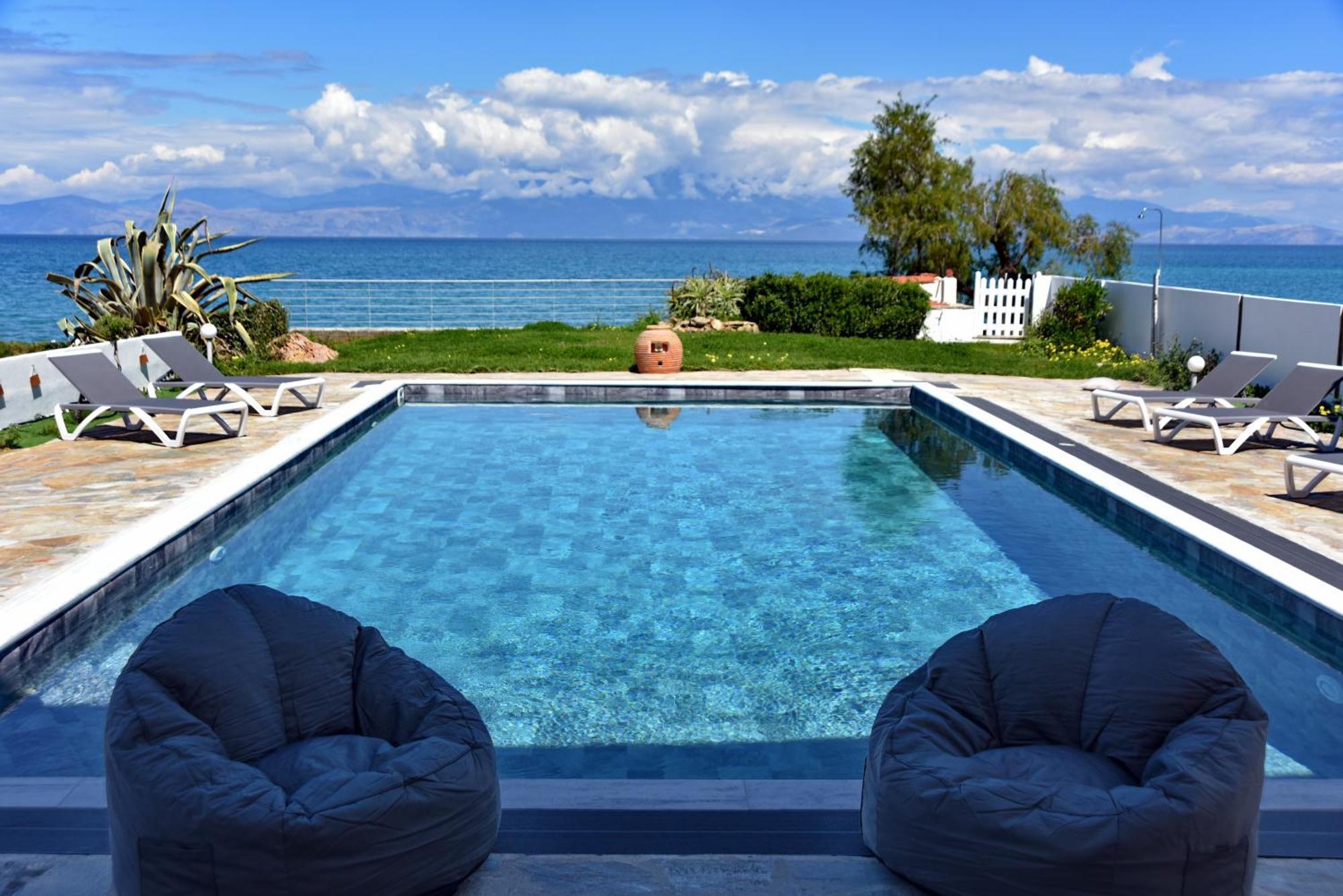 Antorina Beachfront Villas With Private Pools Kamari  Εξωτερικό φωτογραφία