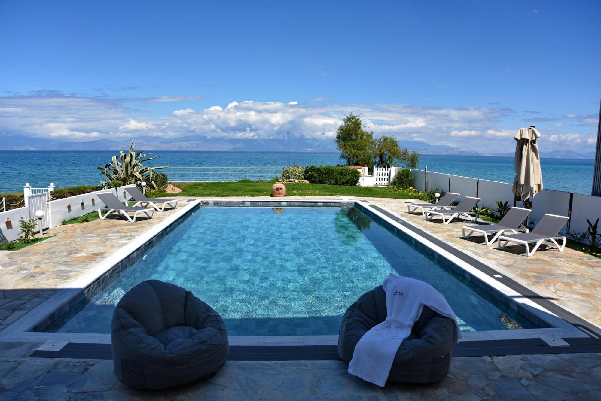 Antorina Beachfront Villas With Private Pools Kamari  Εξωτερικό φωτογραφία